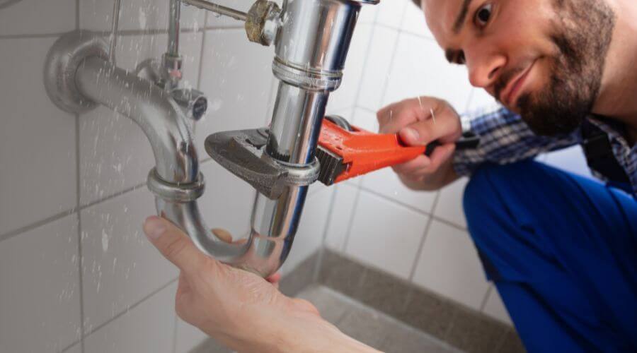 Local annual plumbing maintenance in La Quinta, CA